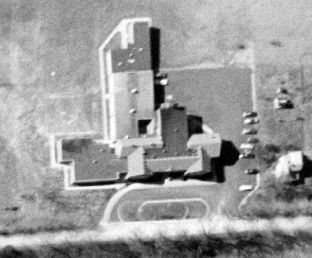 Black and white aerial photograph of Louise Archer Elementary School.